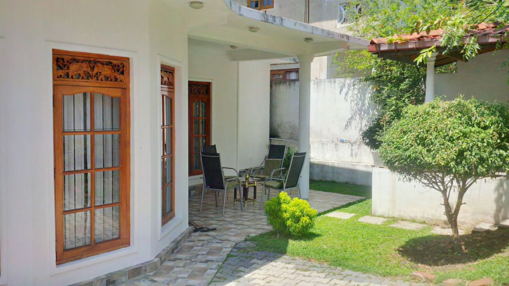 3 Bed Room House for Sale at Kundasale - Kandy