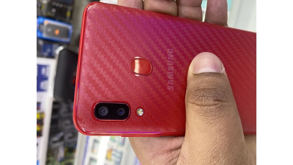 Samsung A20 red
