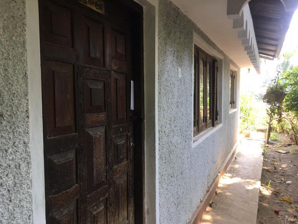 House for Sale in Katugastota  මහනුවර නිවසක් විකිණිමට