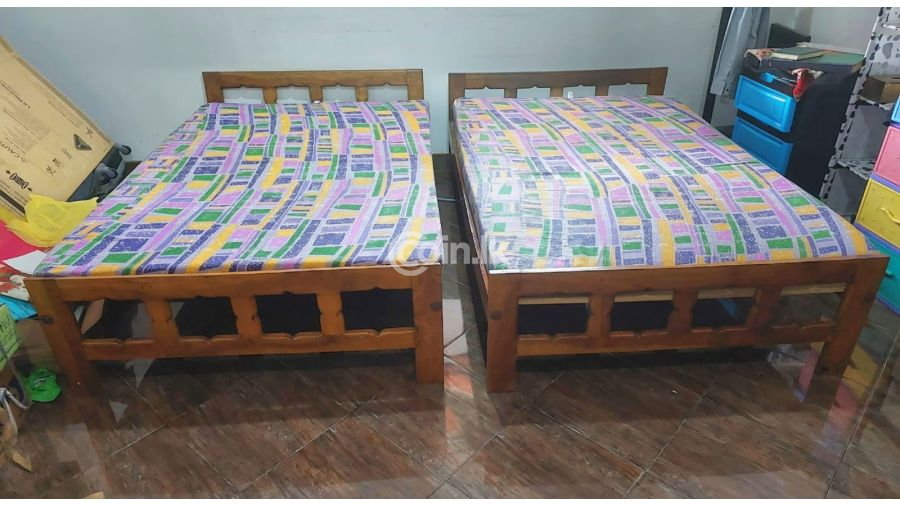 2 Wooden Beds with Mattress